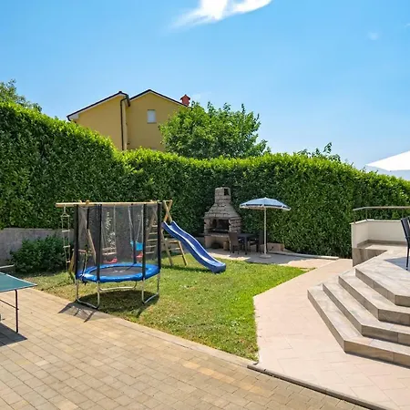 Villa Kuca Za Odmor Curlylocs - Kosjenka